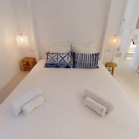Marinalio By Whitelist Mykonos *