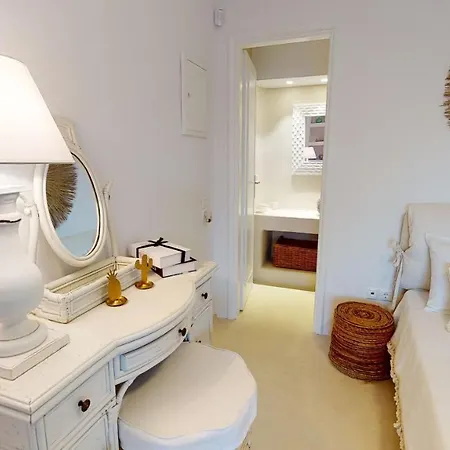 Marinalio By Whitelist Mykonos Ftelia (Mykonos)